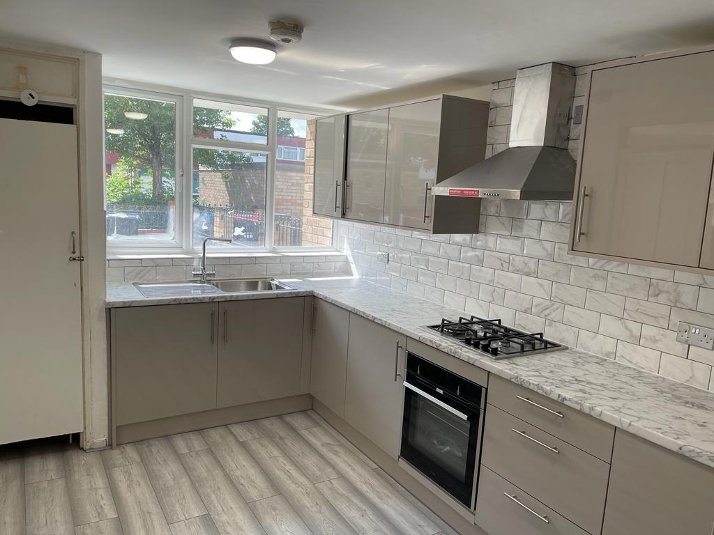 WhatsApp Image 2024 10 08 at 19.59.49 7dbf60a0 1.jpg